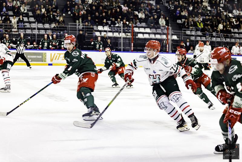 Cergy-Pontoise 4 - 2 Anglet