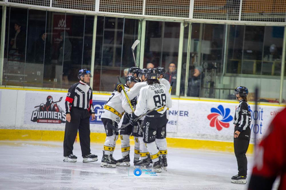 Chamonix  5 - 8 Rouen