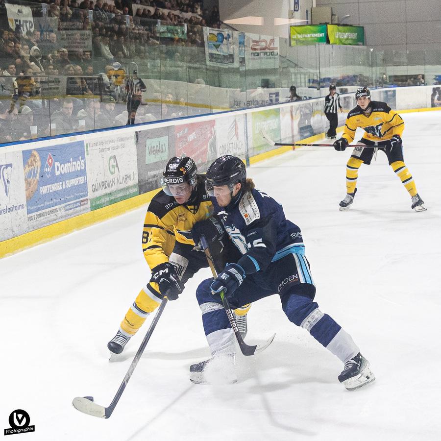 Tours  3 - 2 Chambéry