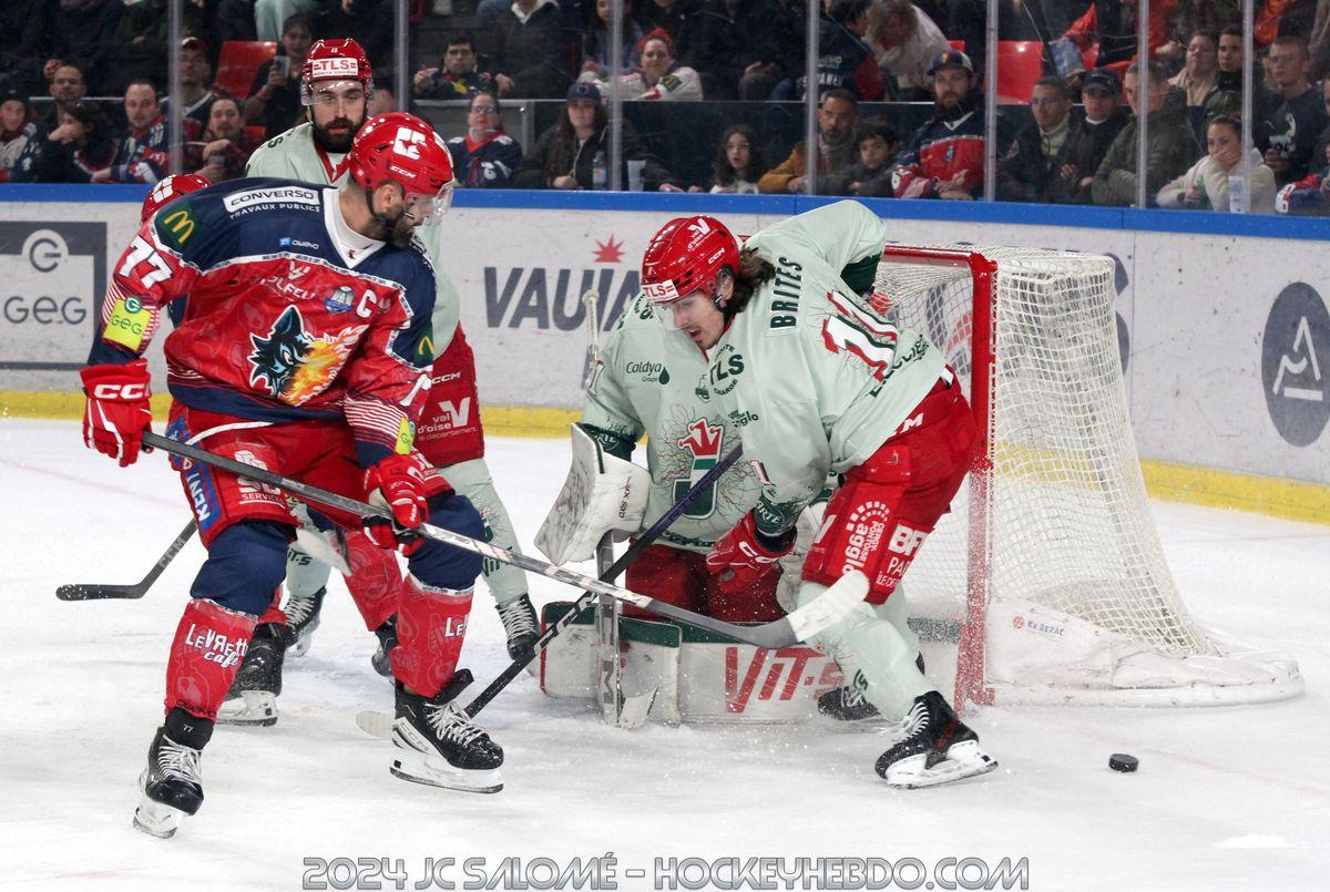 Grenoble  5 - 1 Cergy-Pontoise