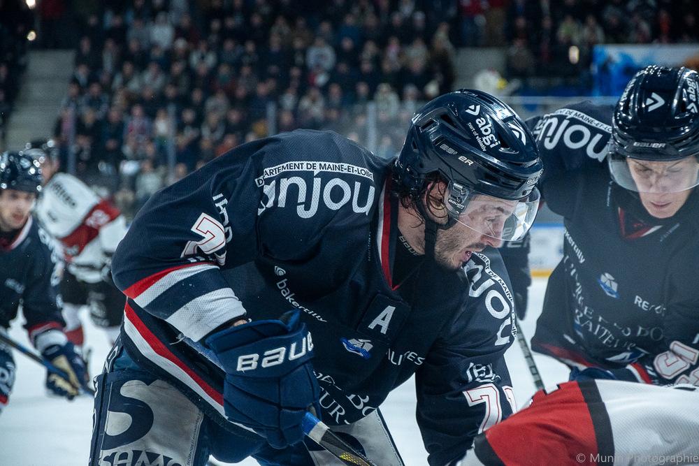 Angers  3 - 2 Bordeaux