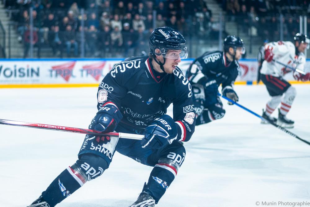 Angers  6 - 1 Nice