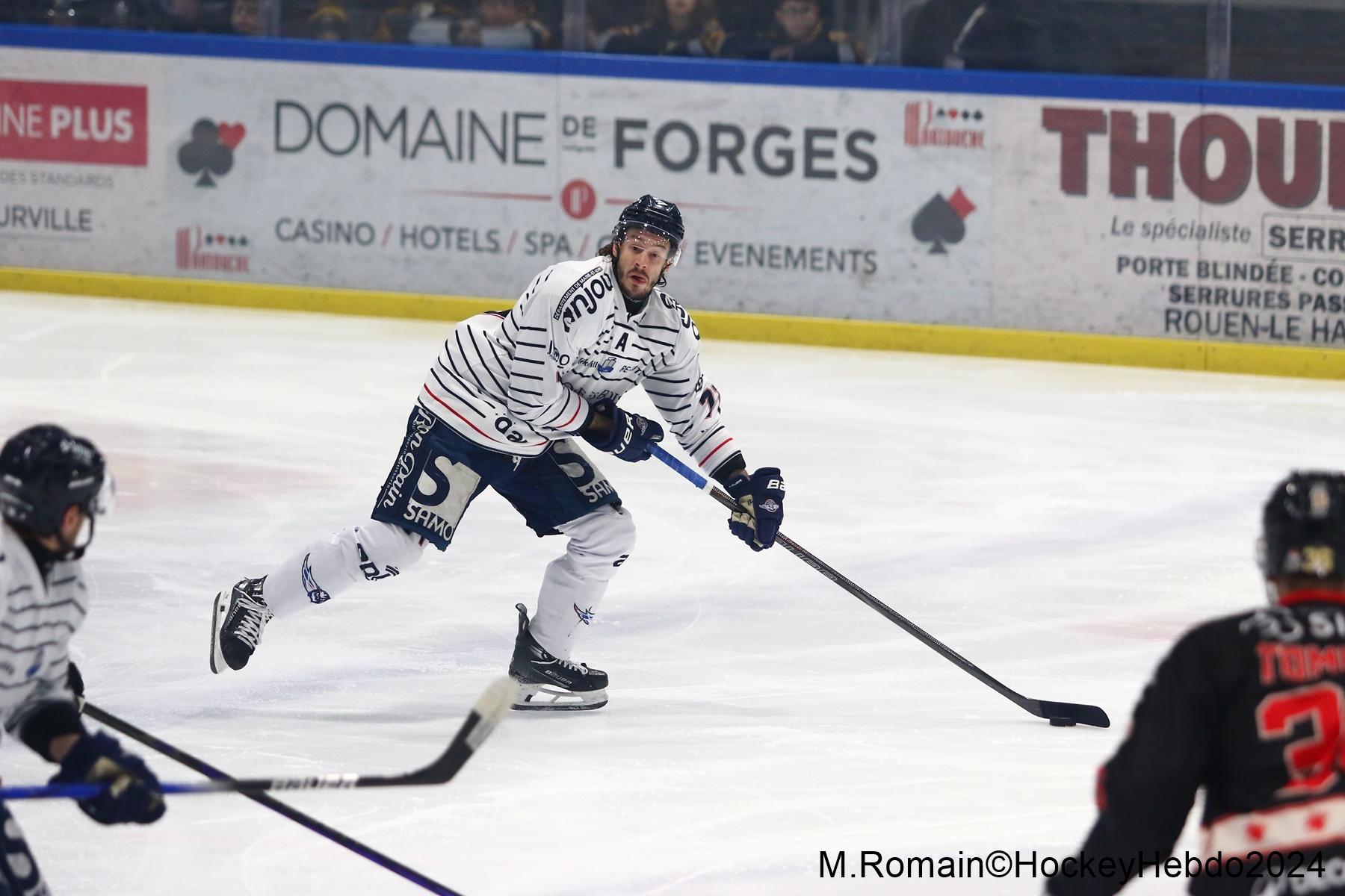 Rouen 2 - 5 Angers 
