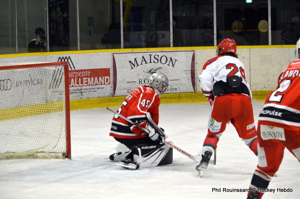 Dijon  2 - 5 Courbevoie 