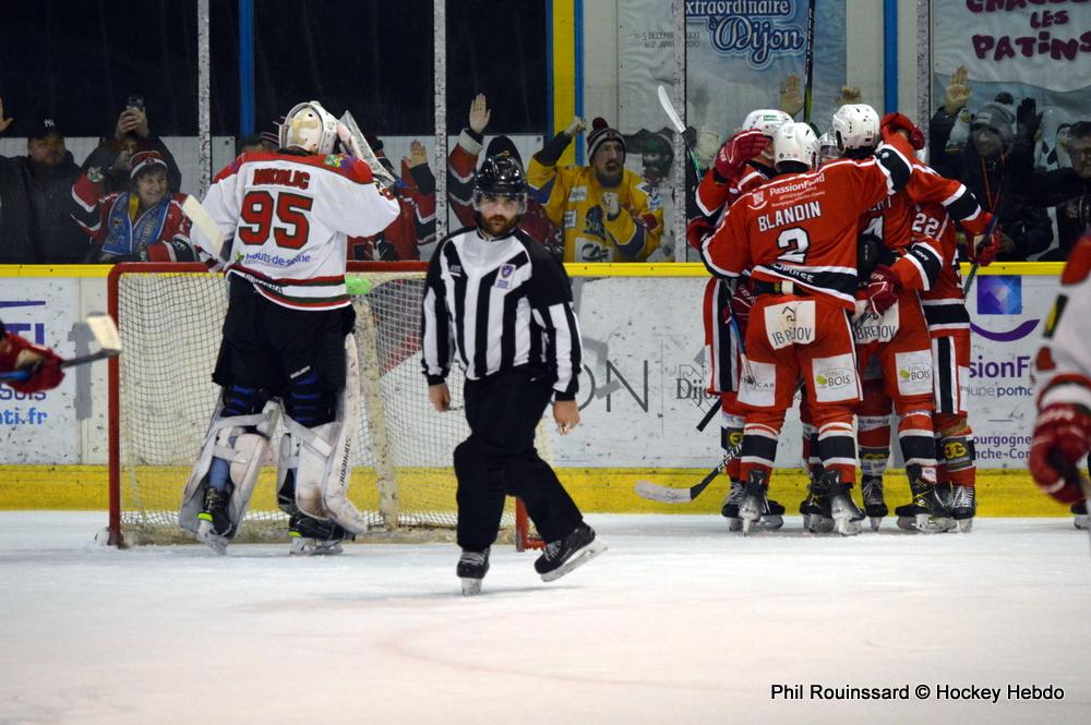 Dijon  2 - 5 Courbevoie 