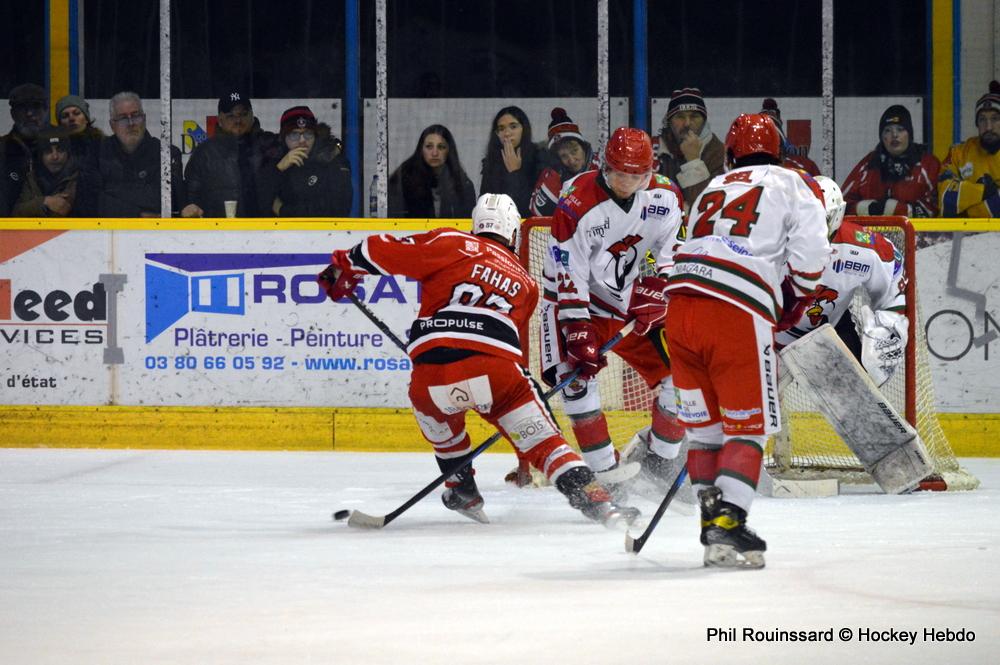 Dijon  2 - 5 Courbevoie 