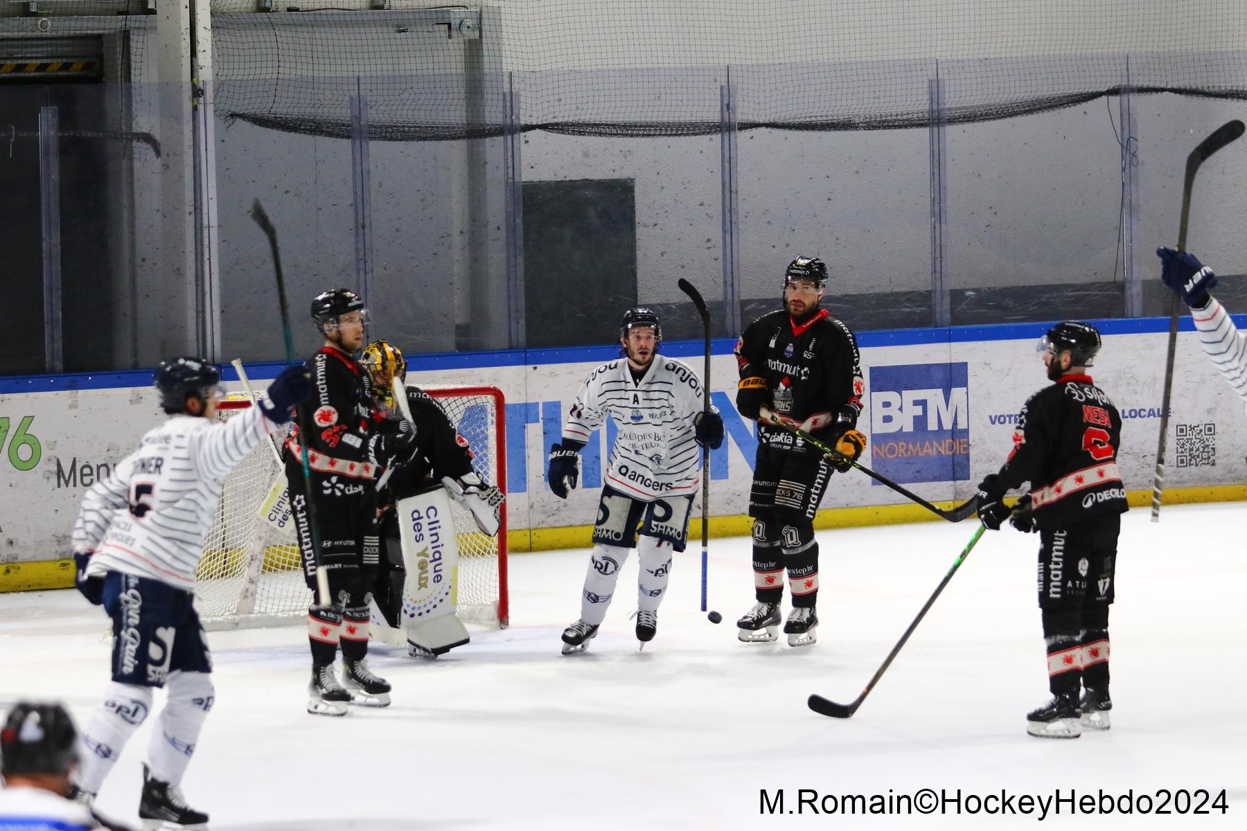 Rouen 2 - 5 Angers 