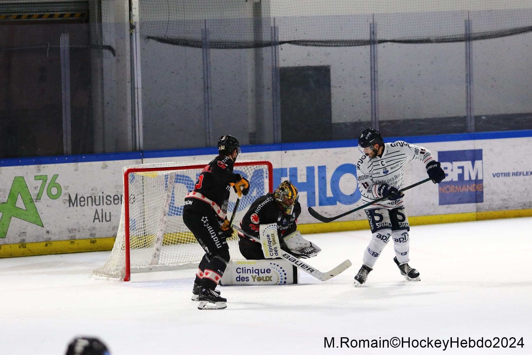 Rouen 2 - 5 Angers 