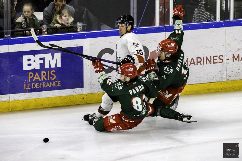 Cergy-Pontoise 1 - 4 Chamonix 