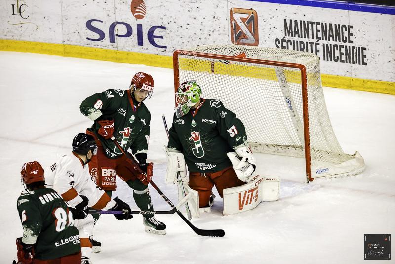 Cergy-Pontoise 1 - 4 Chamonix 