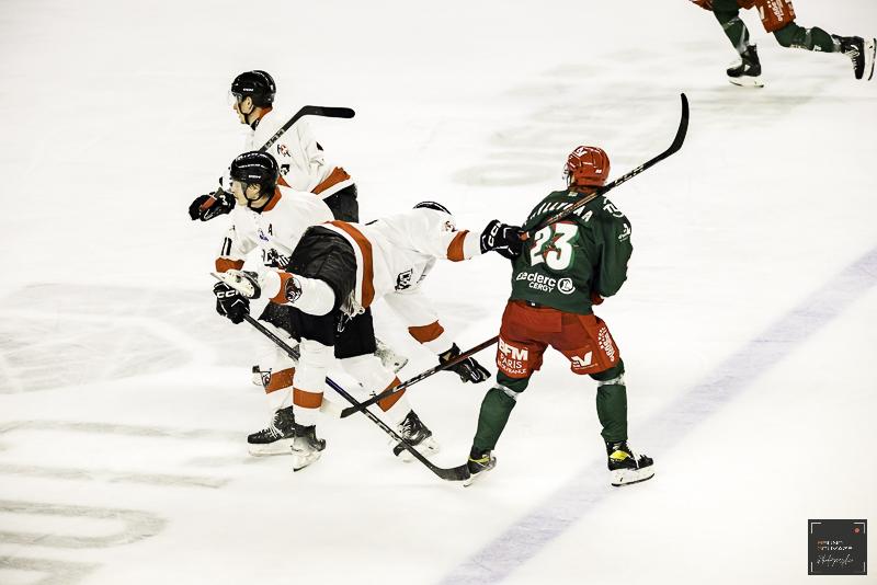 Cergy-Pontoise 1 - 4 Chamonix 