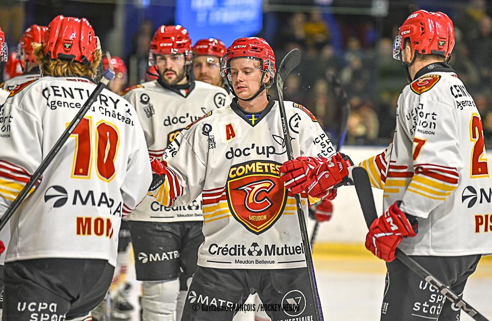 Nantes 2 - 7 Meudon