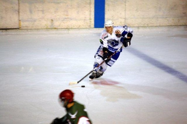 Photo hockey match Reims* - Cergy-Pontoise le 31/10/2009