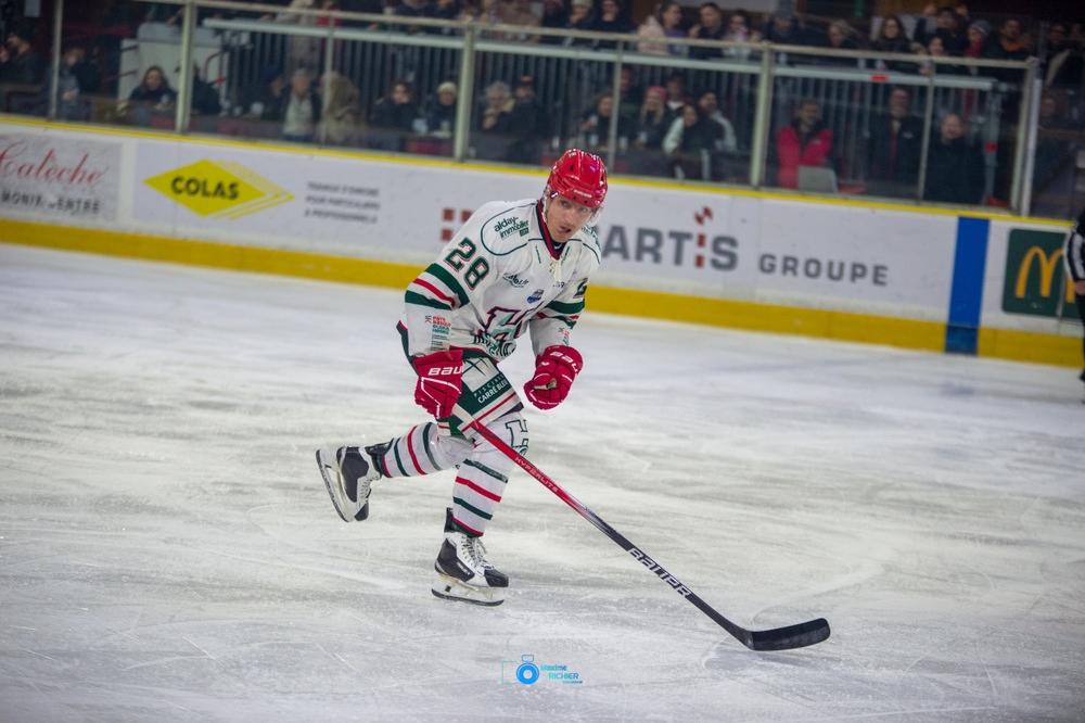Chamonix  4 - 1 Anglet