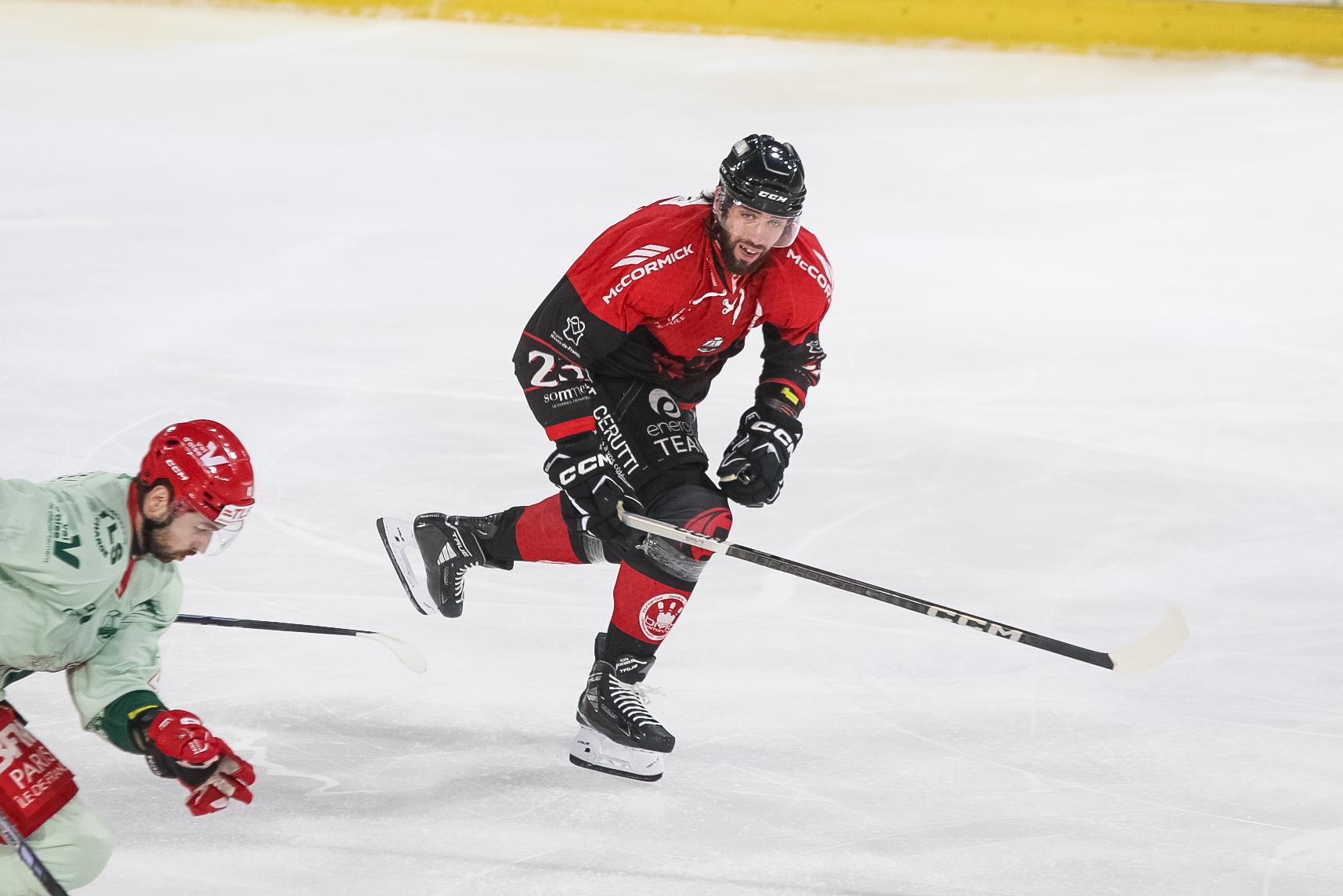 Amiens  1 - 2 Cergy-Pontoise