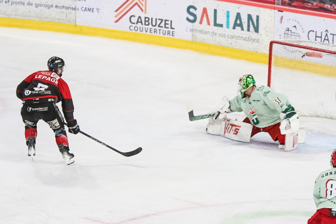 Amiens  1 - 2 Cergy-Pontoise