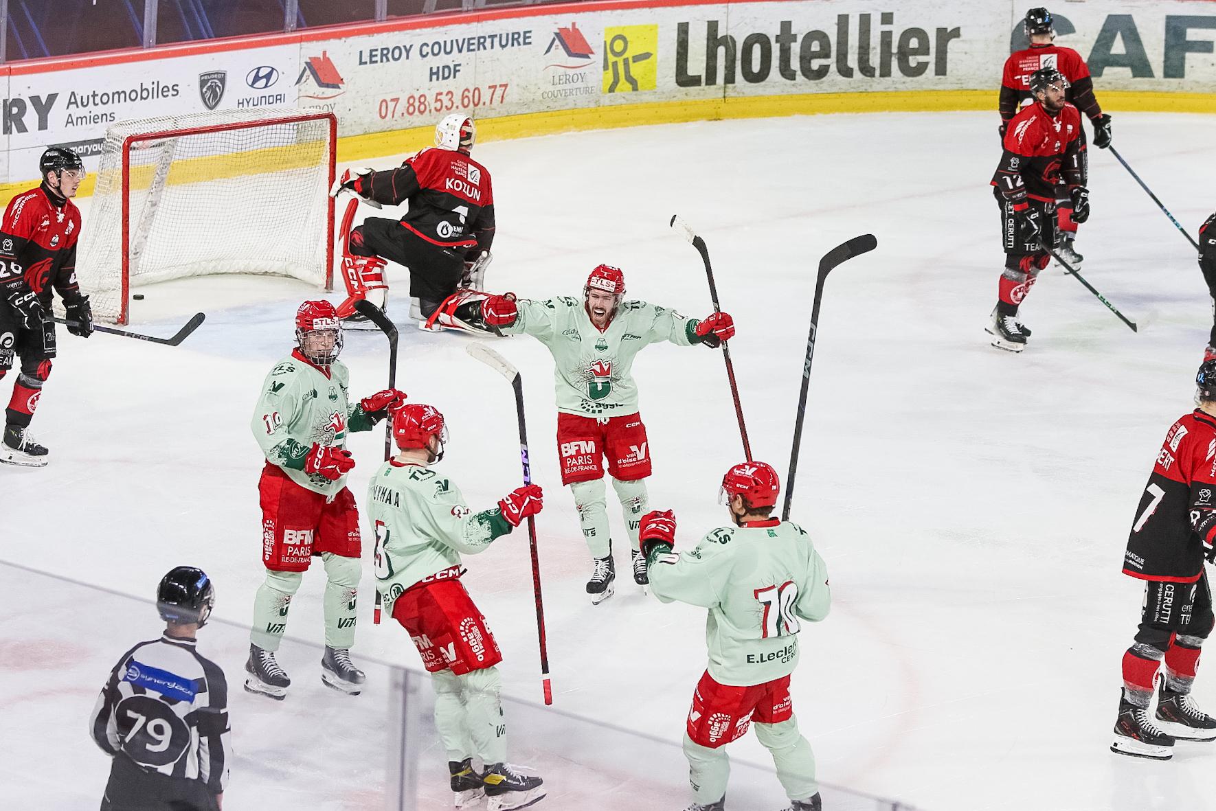 Amiens  1 - 2 Cergy-Pontoise