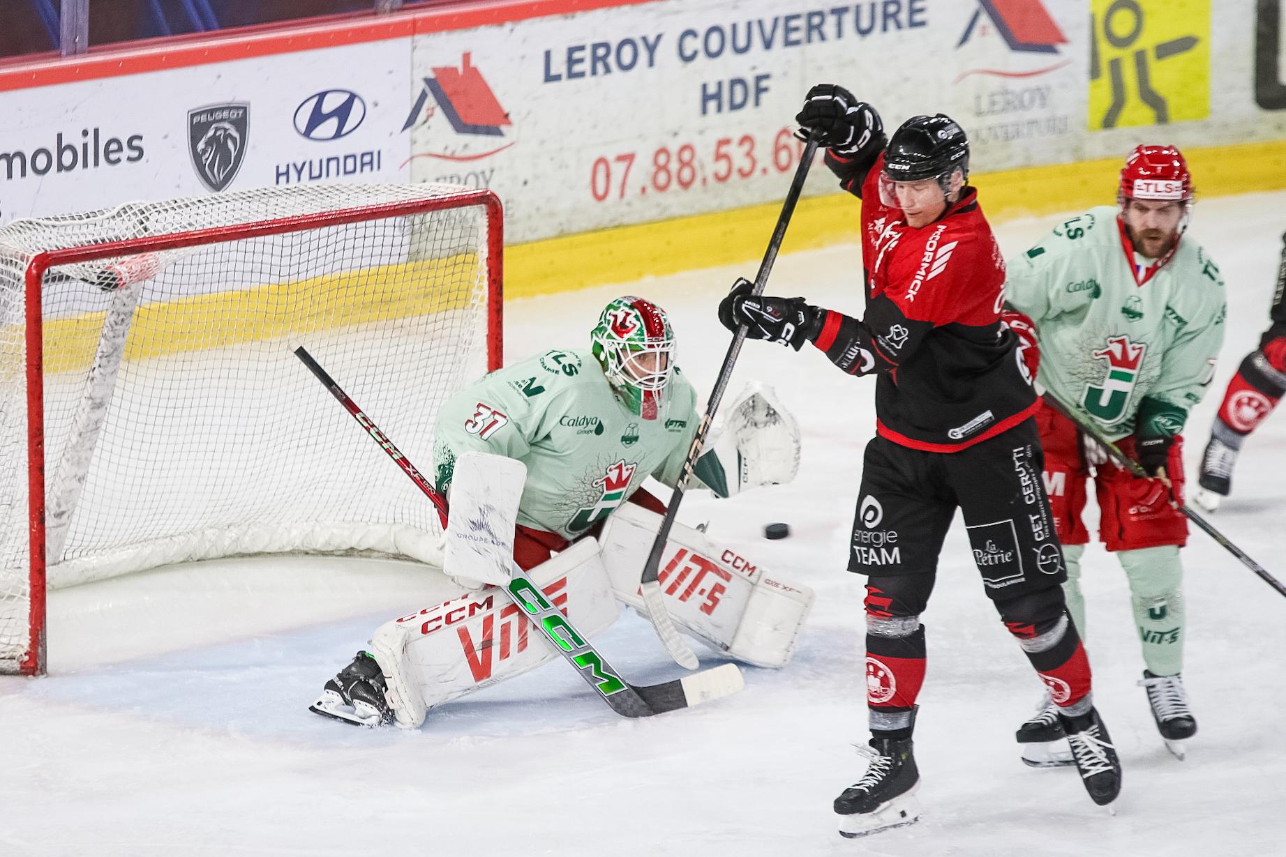Amiens  1 - 2 Cergy-Pontoise