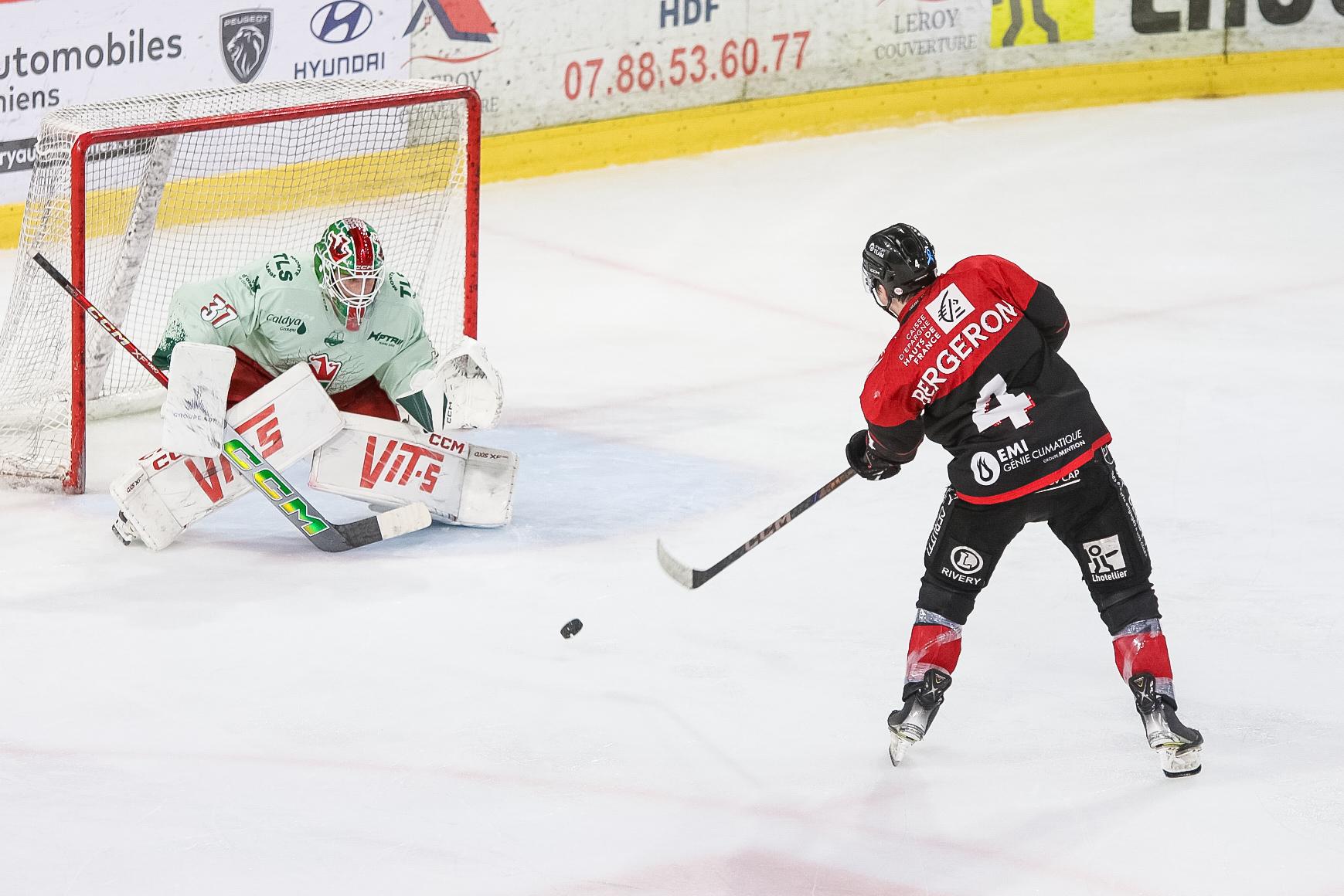 Amiens  1 - 2 Cergy-Pontoise