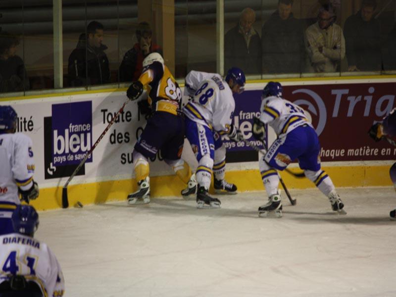 Chamonix  4 - 3 Villard-de-Lans
