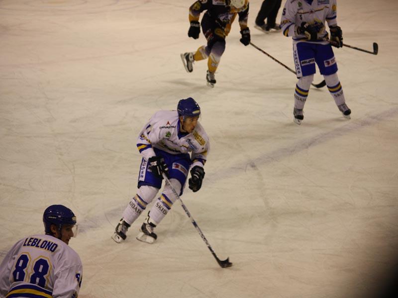 Chamonix  4 - 3 Villard-de-Lans