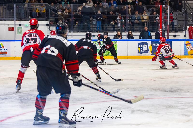 Toulouse-Blagnac 5 - 3 Vaujany