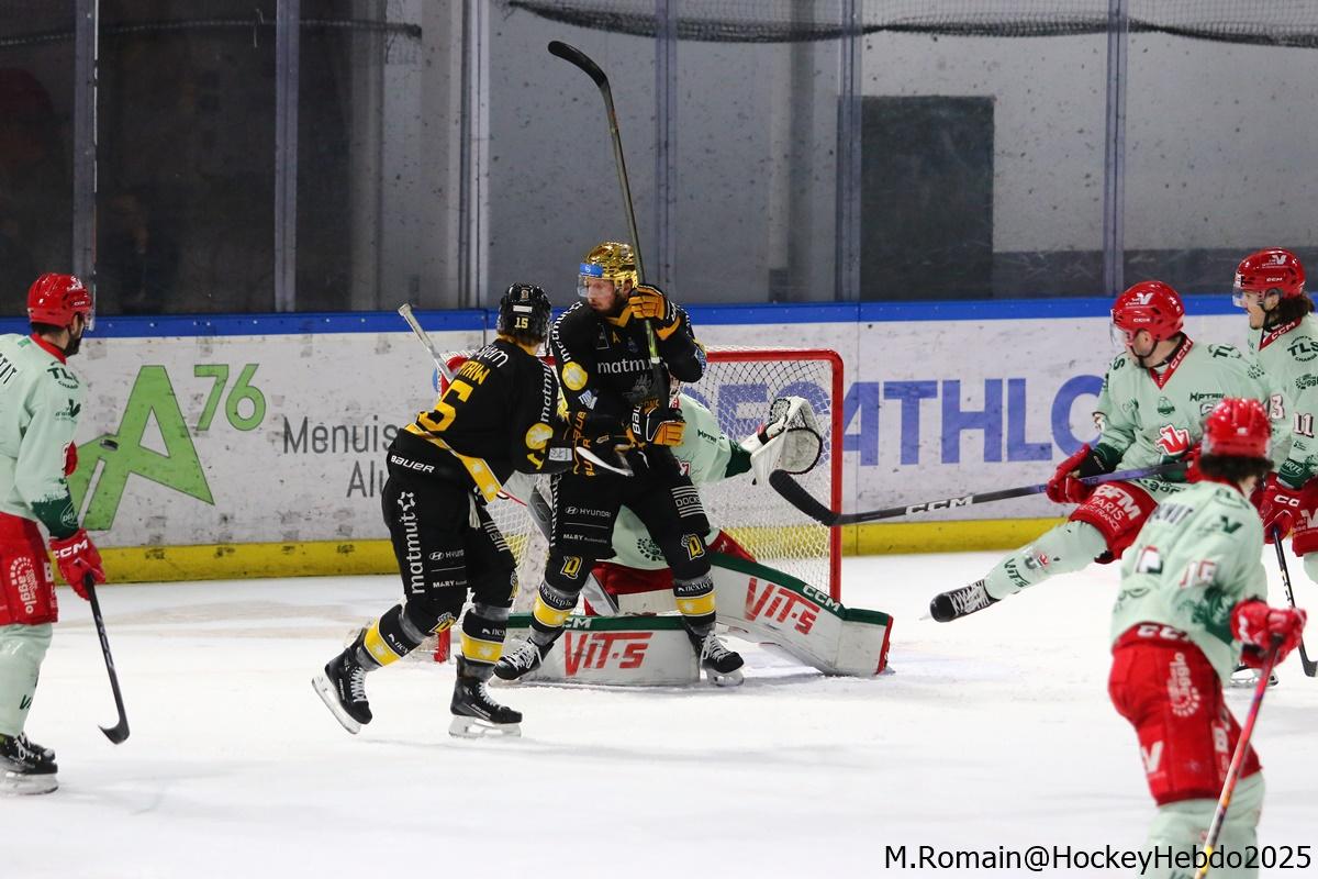 Rouen 8 - 3 Cergy-Pontoise