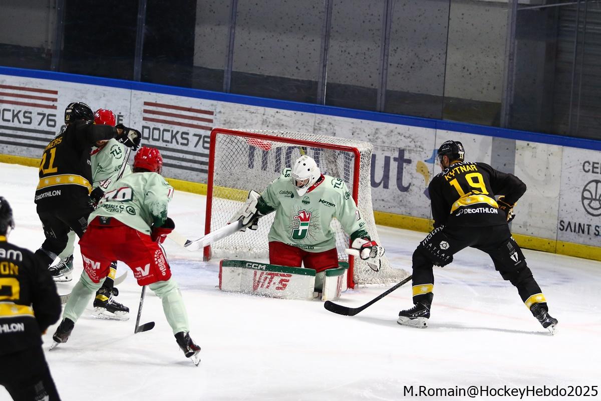 Rouen 8 - 3 Cergy-Pontoise