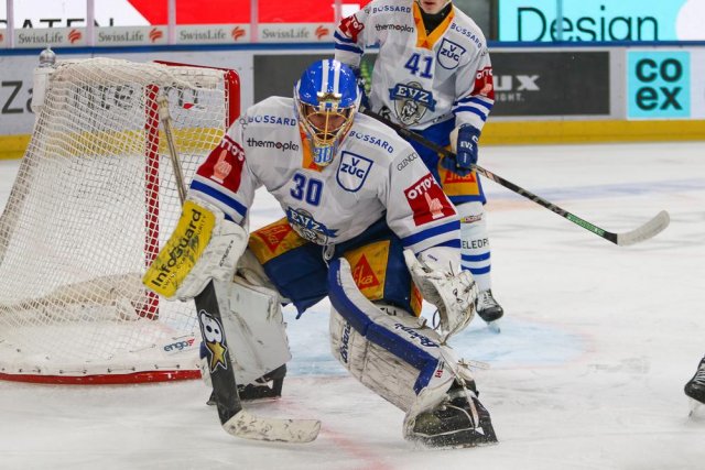Photo hockey match Zürich - Zug le 11/01/2025