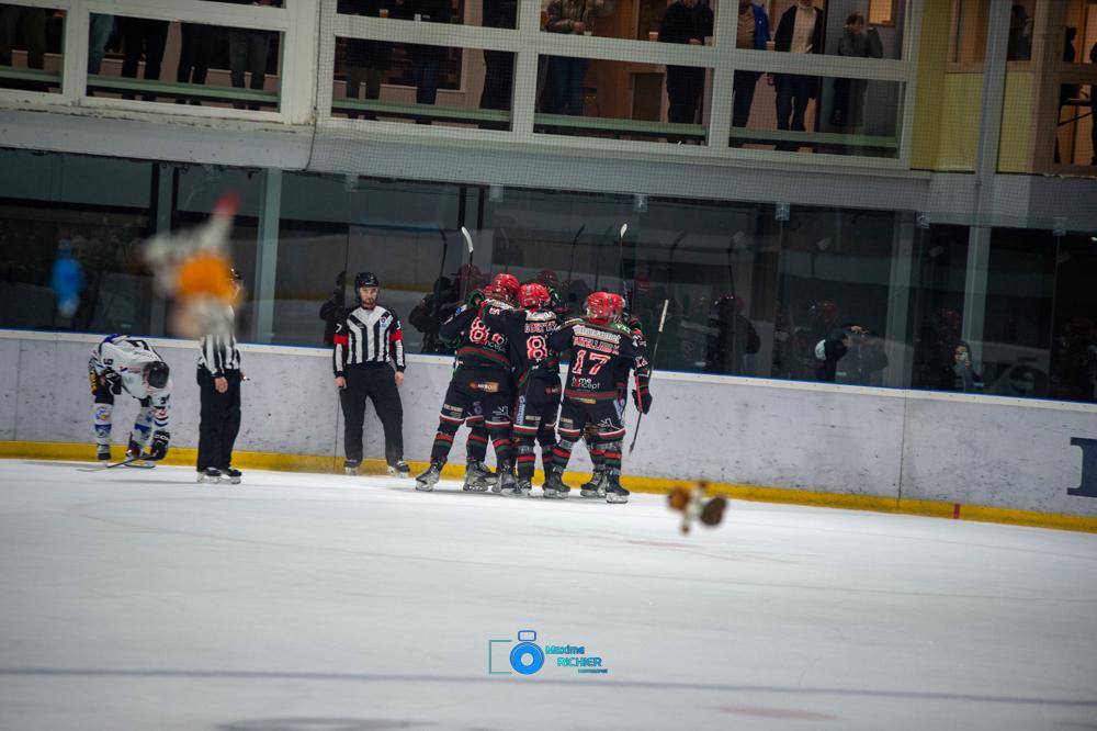 Mont-Blanc 3 - 1 Courchevel-Méribel-Pralognan