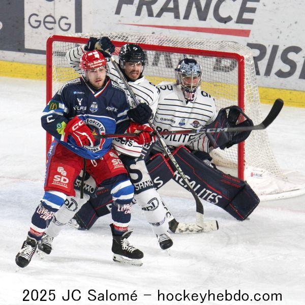 Grenoble  3 - 2 Angers 