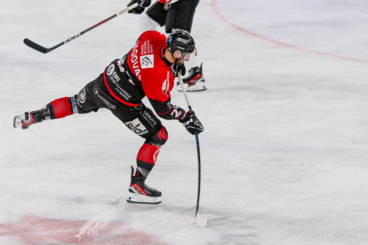 Amiens  0 - 5 Chamonix 