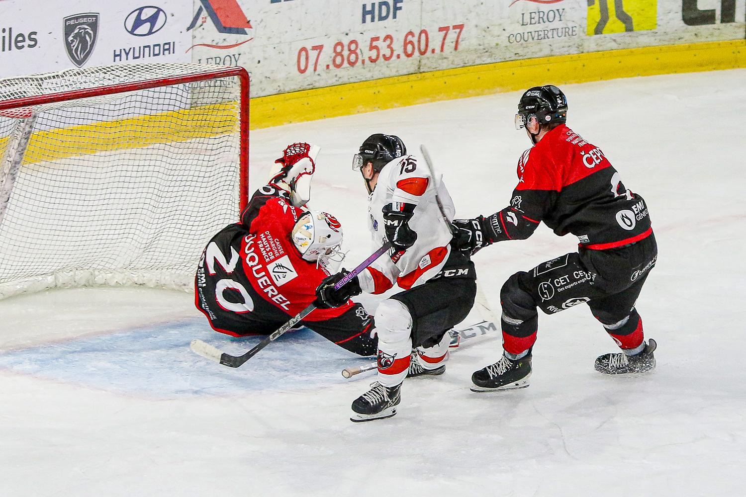 Amiens  0 - 5 Chamonix 