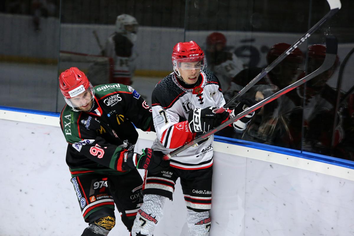 Mont-Blanc 7 - 3 Neuilly/Marne