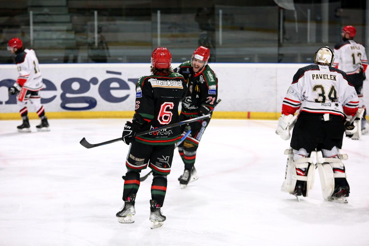Mont-Blanc 7 - 3 Neuilly/Marne