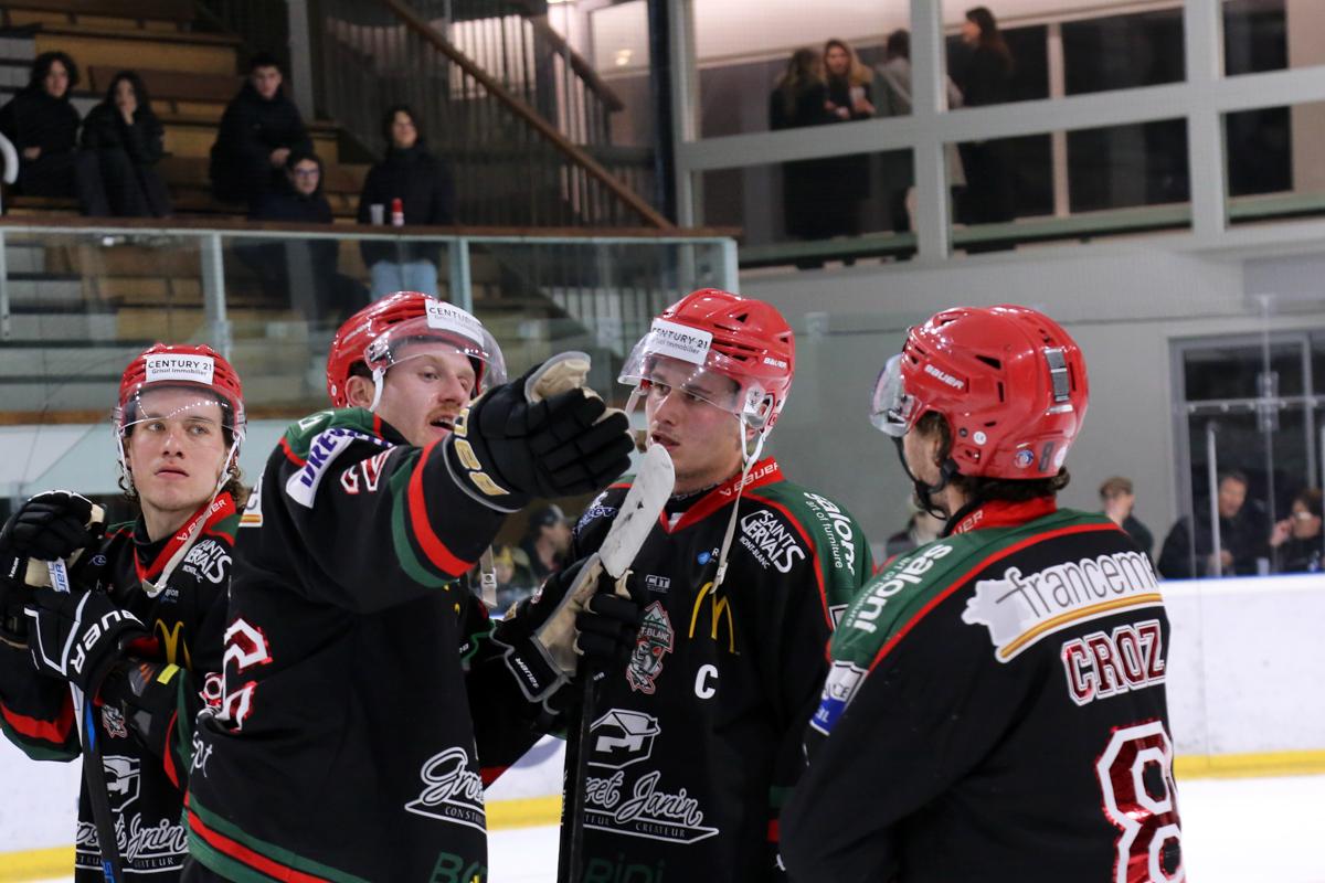 Mont-Blanc 7 - 3 Neuilly/Marne