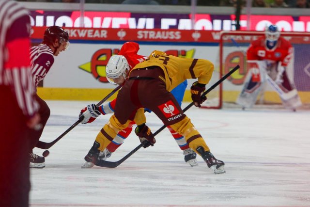 Photo hockey match Zürich - Genève le 21/01/2025