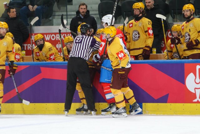 Photo hockey match Zürich - Genève le 21/01/2025