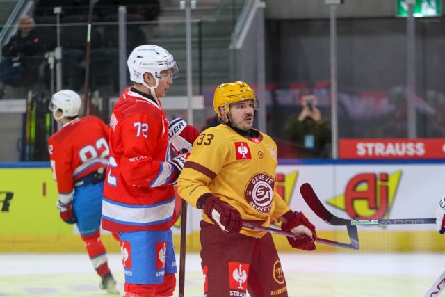 Photo hockey match Zürich - Genève le 21/01/2025
