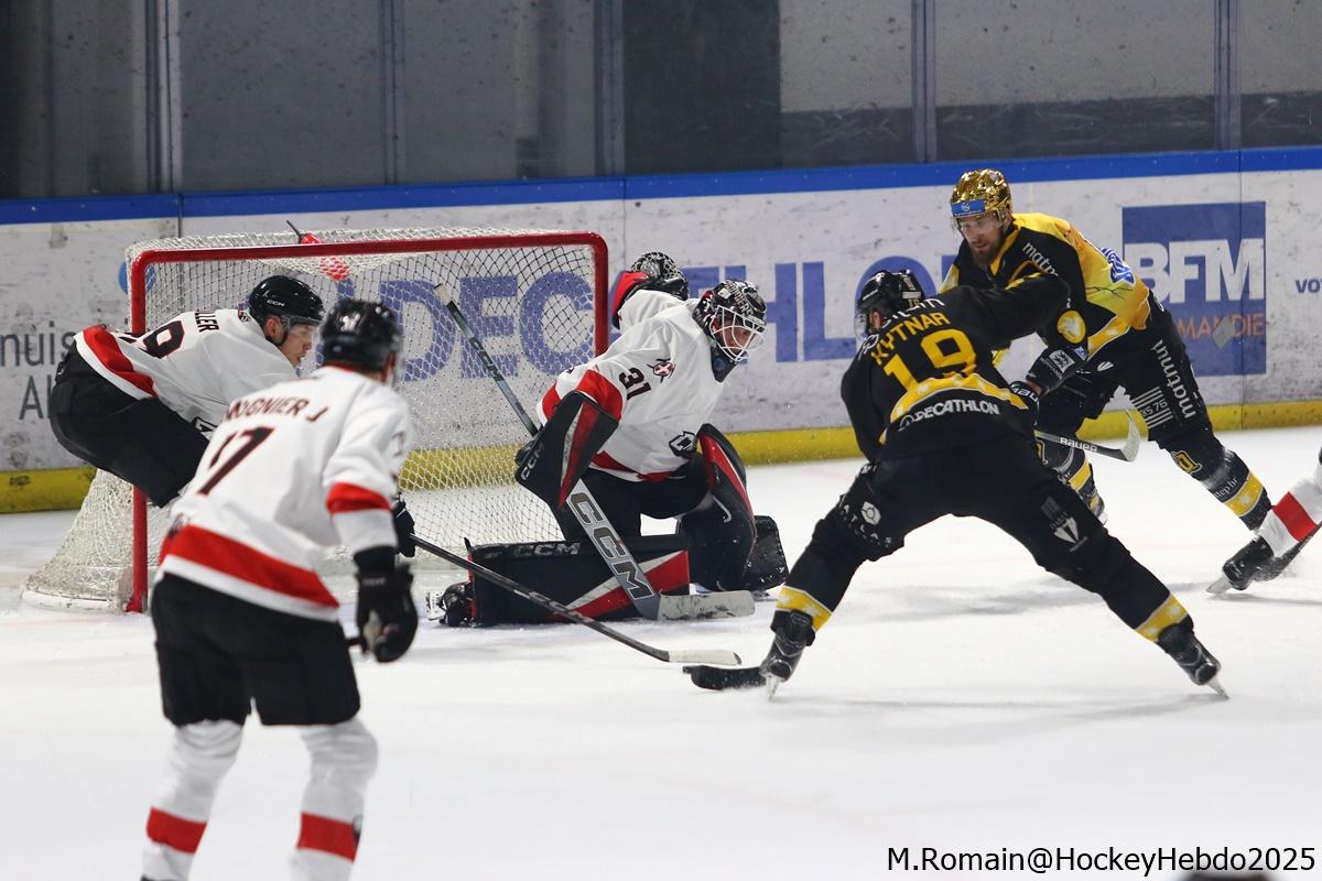 Rouen 1 - 0 Chamonix 