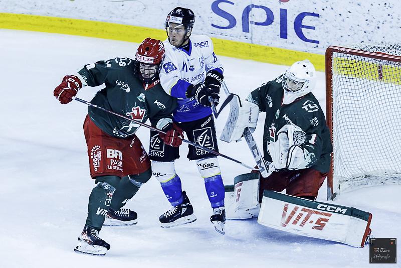 Cergy-Pontoise 2 - 3 Gap 
