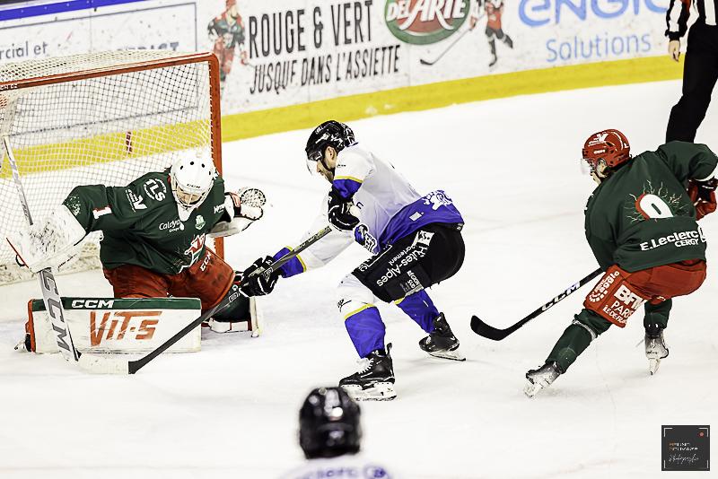 Cergy-Pontoise 2 - 3 Gap 