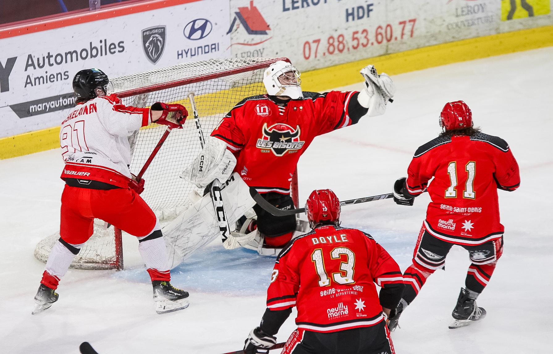 Neuilly/Marne 5 - 2 Valenciennes