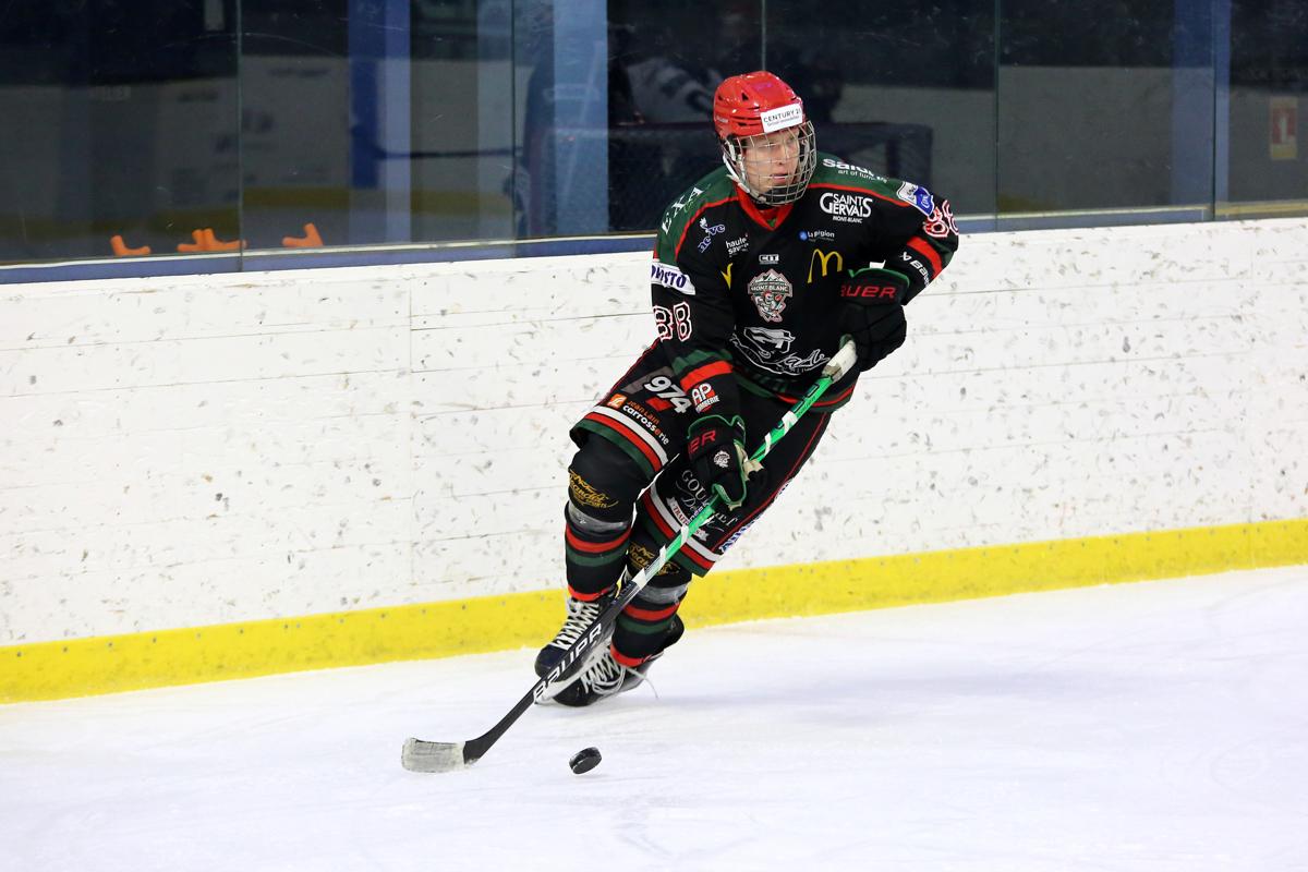 Mont-Blanc 4 - 5 Dunkerque