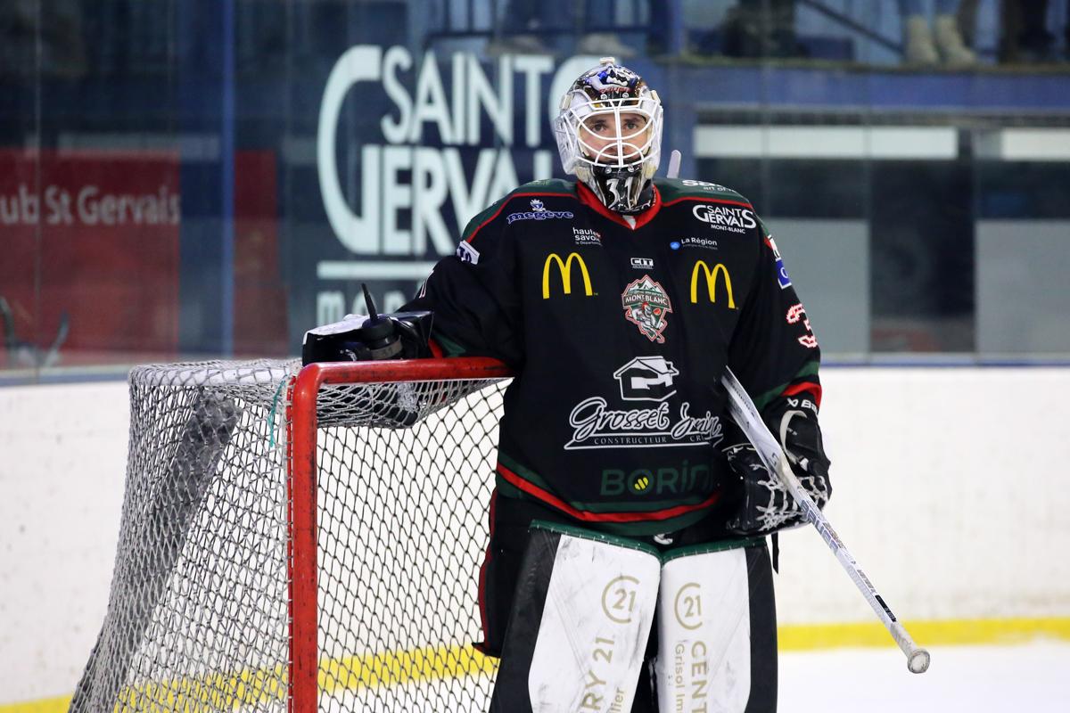 Mont-Blanc 4 - 5 Dunkerque