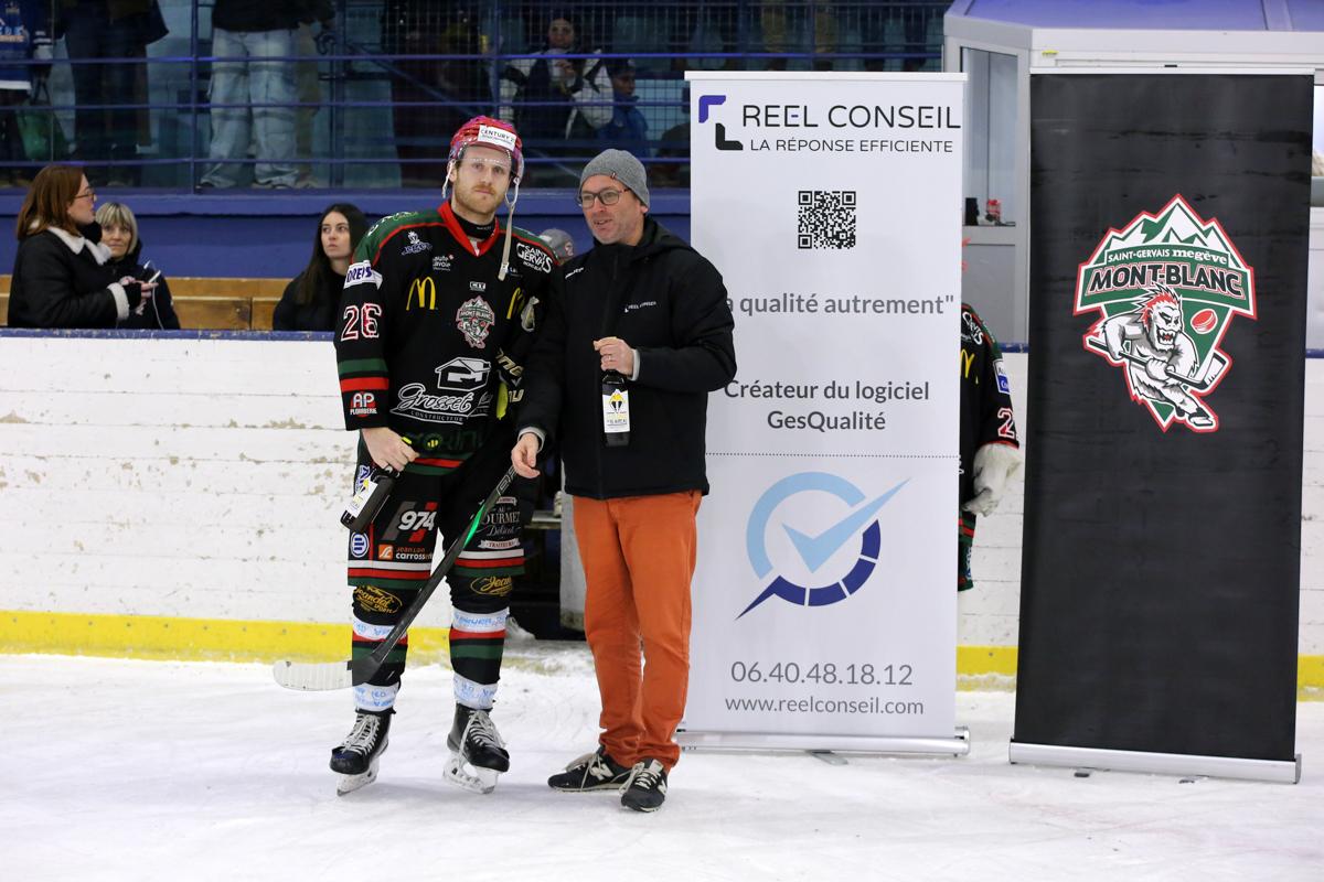 Mont-Blanc 4 - 5 Dunkerque