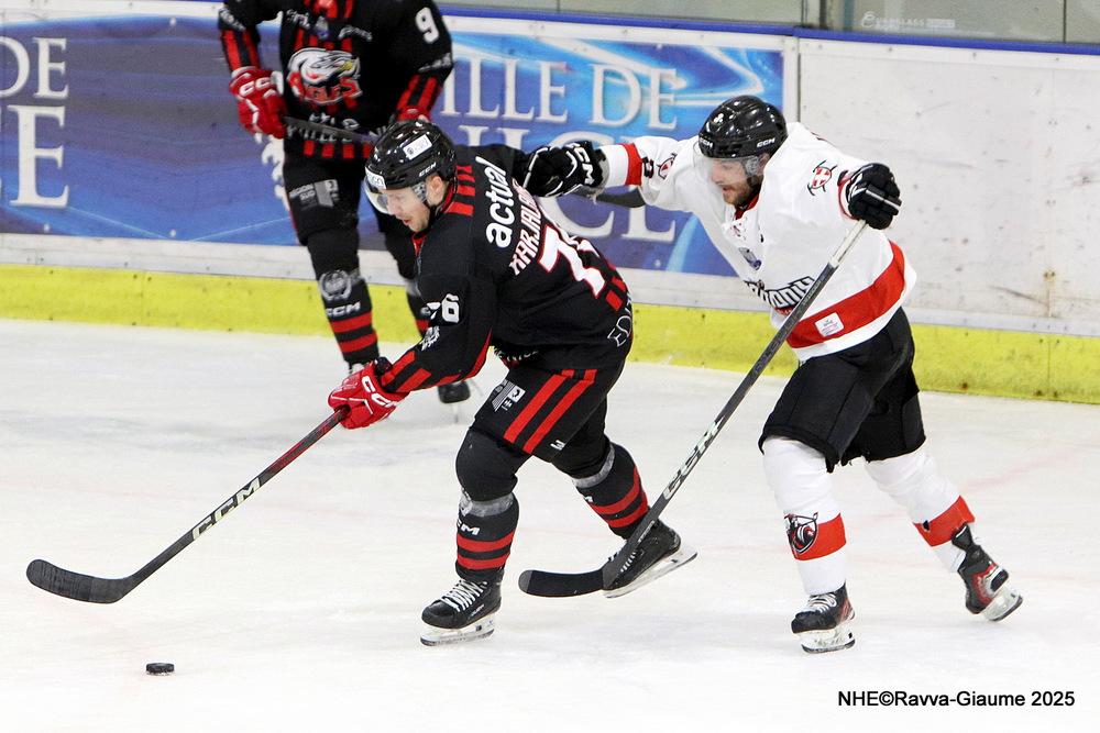 Nice 3 - 0 Chamonix 