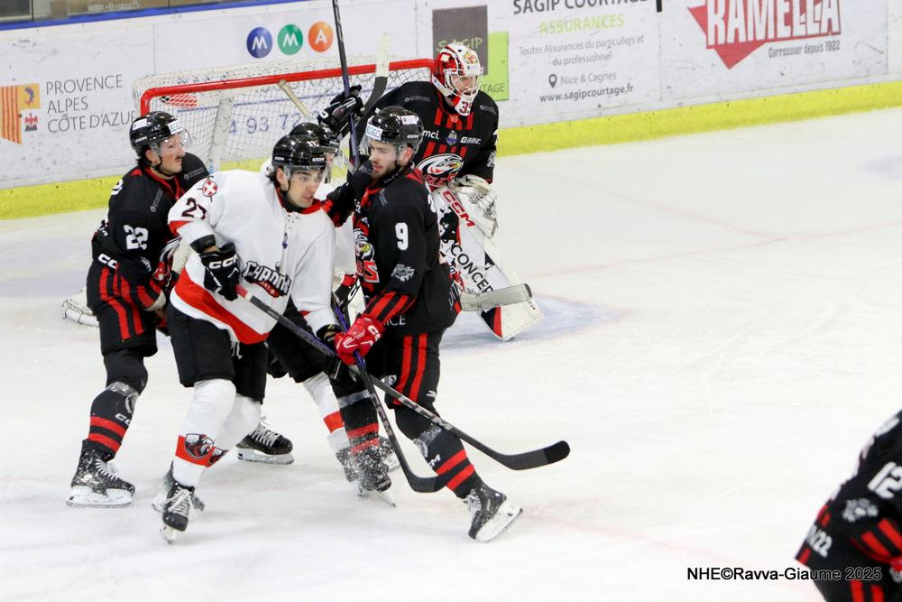 Nice 3 - 0 Chamonix 