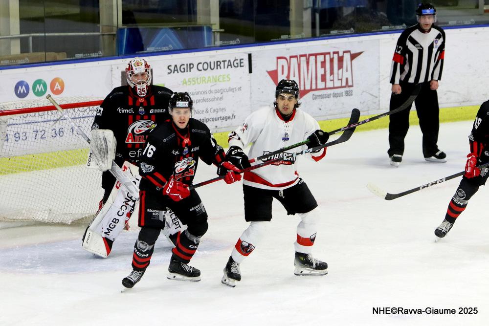 Nice 3 - 0 Chamonix 