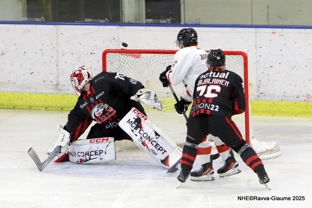 Nice 3 - 0 Chamonix 